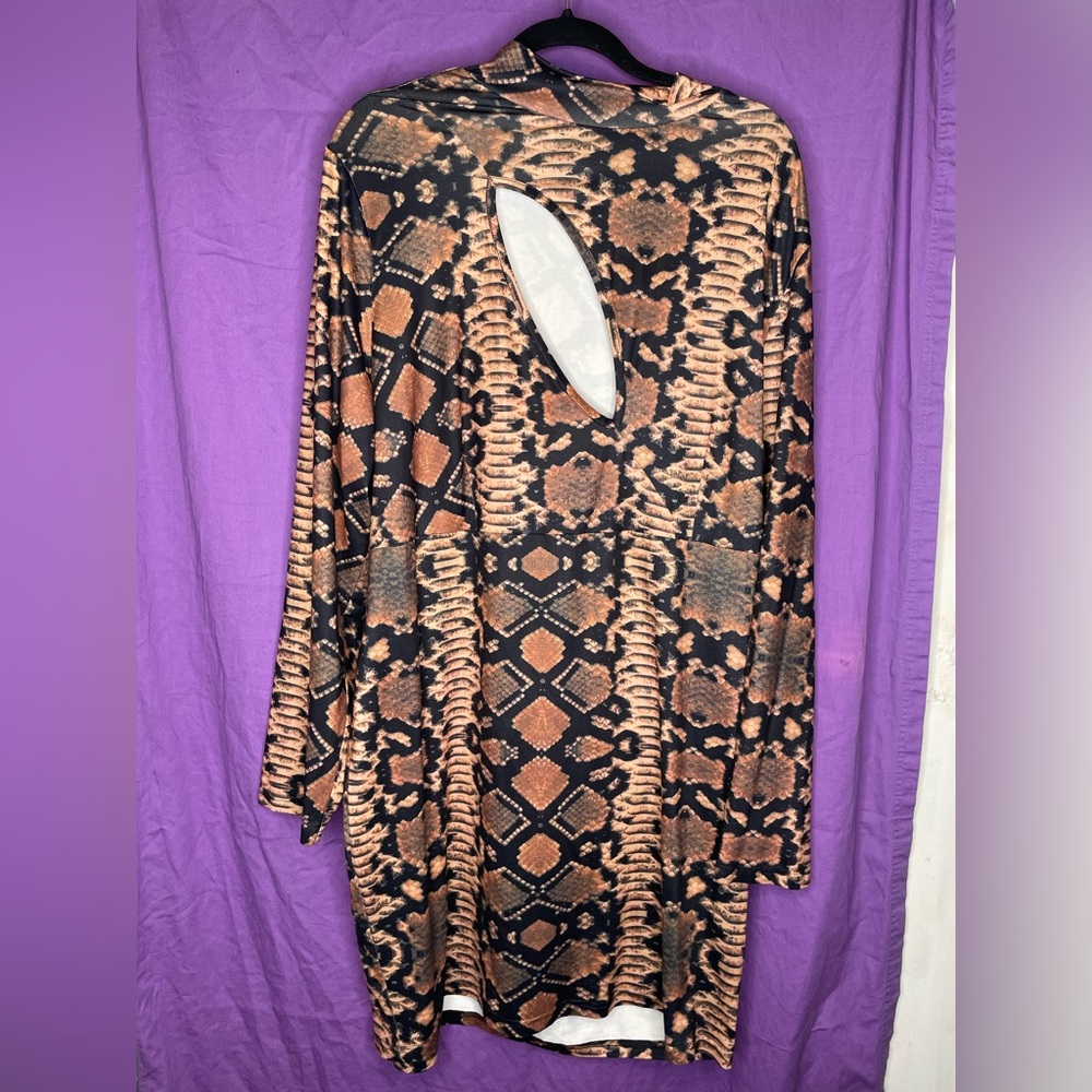 💜Plus snake skin bodycon dress